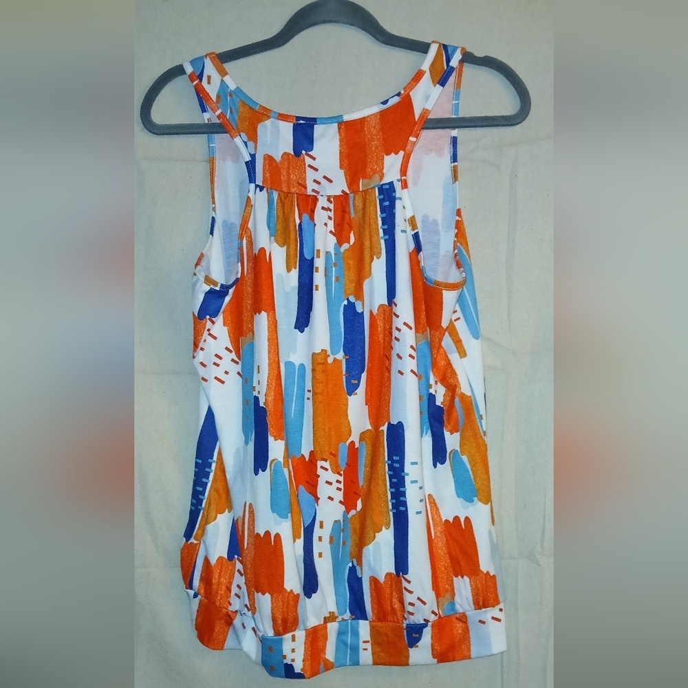 Miusey Colorful Abstract Women's Tank Top​ - Picture 3 of 7